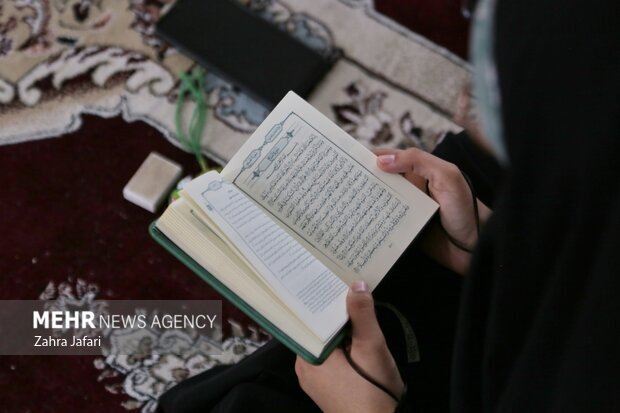 اعتکاف دانشگاهیان هرمزگان
