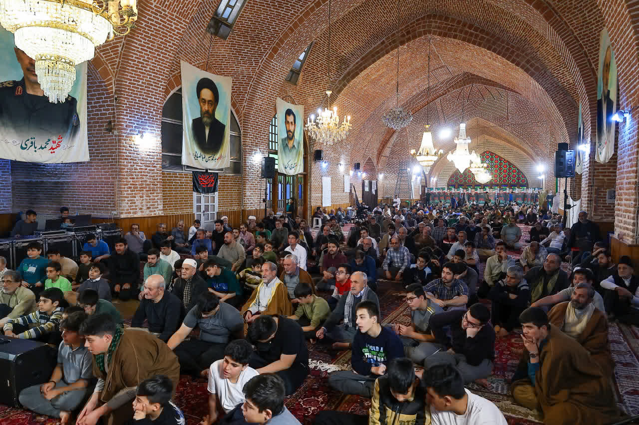 مطهری‌اصل: اعتکاف فرصت خودسازی و مقابله با وساوس شیطانی است