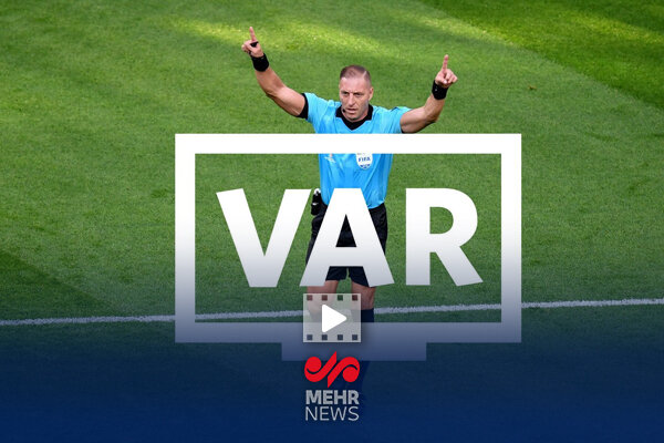 اشتباه در VAR هم بی‌هزینه نیست؛ داوران جریمه می‌شوند – آفتاب نو |  اخبار ورزشی