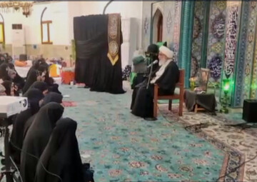 اعتکاف خواهران در بوشهر