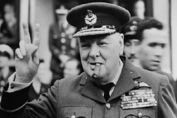 مێژوو دووپات دەبێتەوە؛ کورد خەیانەتەکانی چەرچیل فەرامۆش ناکات