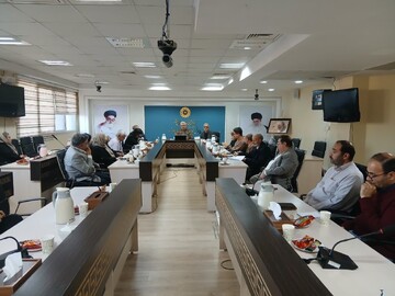 محفل ادبی زنده‌یاد استاد محبت در کرمانشاه برگزار شد