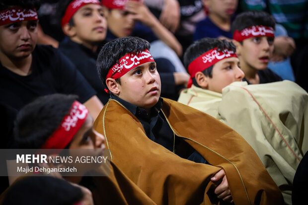 مراسم معنوی اعتکاف دانش‌آموزی در یزد