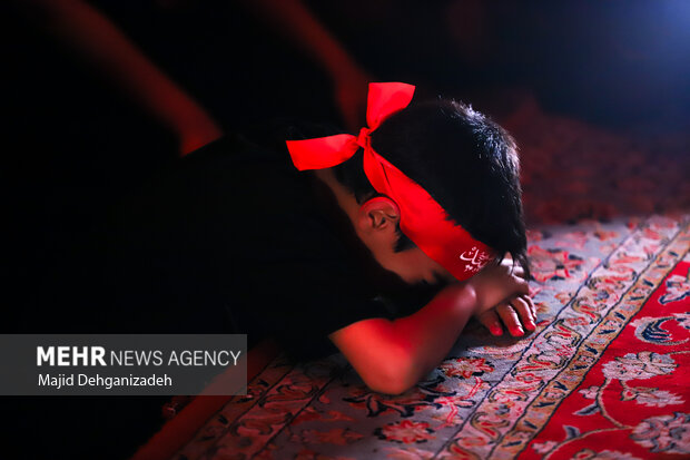 مراسم معنوی اعتکاف دانش‌آموزی در یزد