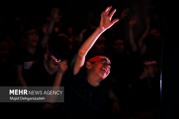 مراسم معنوی اعتکاف دانش‌آموزی در یزد