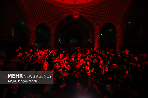 مراسم معنوی اعتکاف دانش‌آموزی در یزد