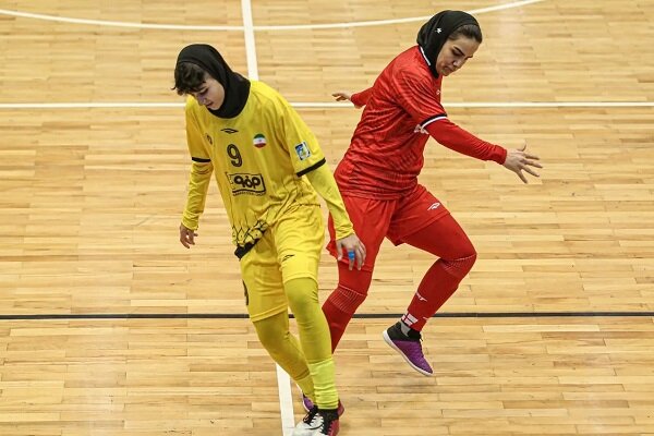 آزمون بزرگ مدعیان در کورس قهرمانی فوتسال زنان