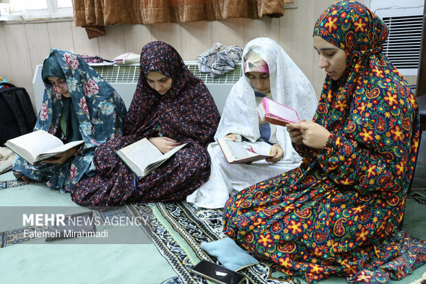 مراسم معنوی «ام‌داوود» در دانشگاه امیرکبیر