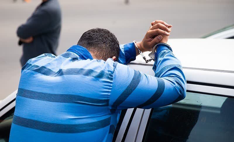 عامل آتش سوزی یک بانک طی اغتشاشات اخیر در تالش دستگیر شد عامل آتش سوزی یک بانک طی اغتشاشات اخیر در تالش دستگیر شد