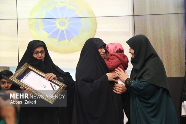 نشست حکمرانی مطلوب هرمزگان با حضور رئیس سازمان حفاظت محیط زیست