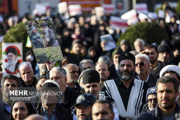 تجمع بزرگ«تا پای جان برای ایران» در اصفهان
