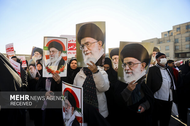 تجمع بزرگ«تا پای جان برای ایران» در اصفهان