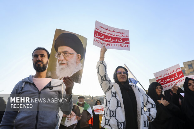 تجمع بزرگ«تا پای جان برای ایران» در اصفهان