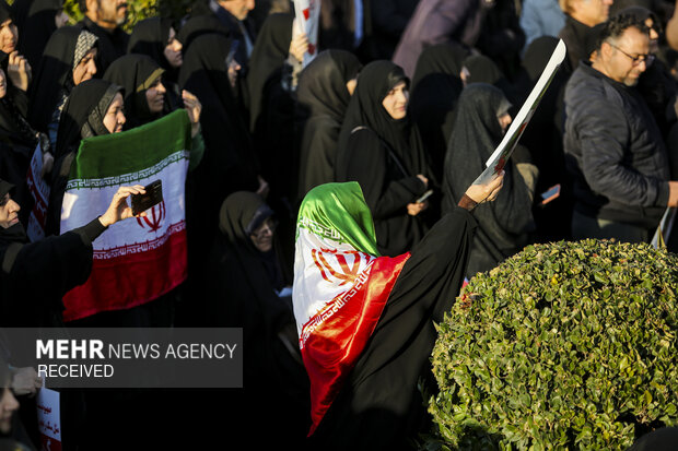 تجمع بزرگ«تا پای جان برای ایران» در اصفهان