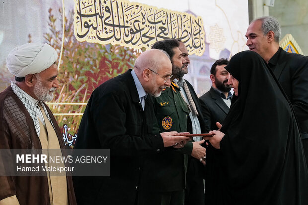 گردهمایی جامعه کارگری و تولید با حضور رئیس مجلس شورای اسلامی