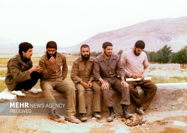 شهید ابراهیم هادی 16