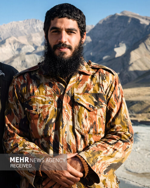 شهید ابراهیم هادی 33