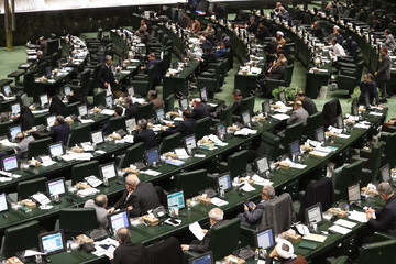 Iranian parliament approves accession to Makkah Treaty