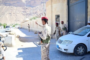 برکناری فرماندهان نظامی از سوی استاندار حضرموت یمن