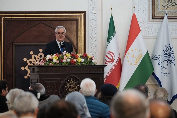 رودکی، شاعری که اقتدار زبان فارسی را بازگرداند 2