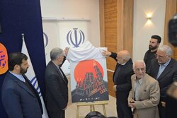 پوستر هفتاد و دومین جشنواره منطقه ای سینمای جوان رونمایی شد