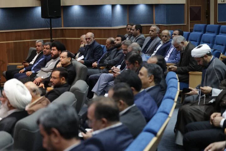 برزگرزاده: تعاونی‌های مرزنشینان تقویت شود