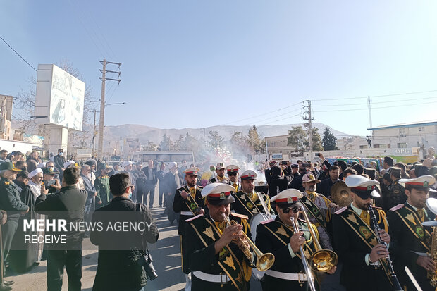 تشییع پیکر شهید «احسان آقاجانی» در ایلام