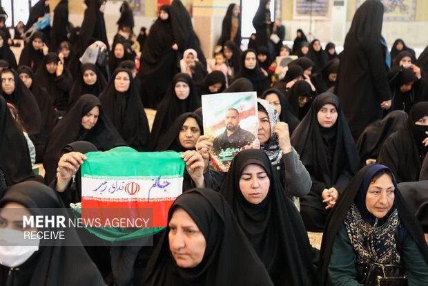 تشییع پیکر شهید «احسان آقاجانی» در ایلام