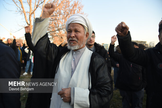 Pro-Islamic Establishment rally by people in Mashhad