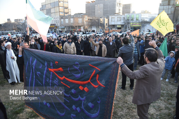 Pro-Islamic Establishment rally by people in Mashhad