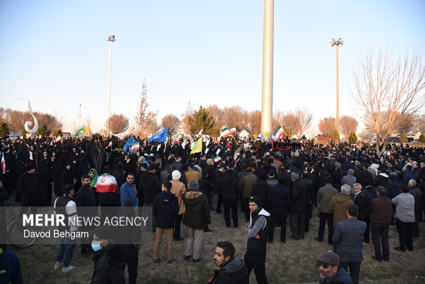 Pro-Islamic Establishment rally by people in Mashhad