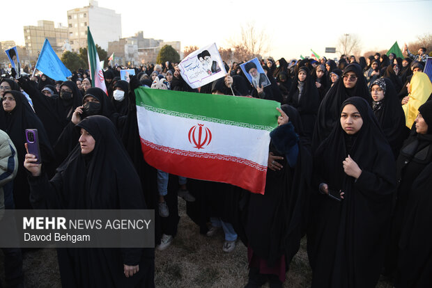 Pro-Islamic Establishment rally by people in Mashhad