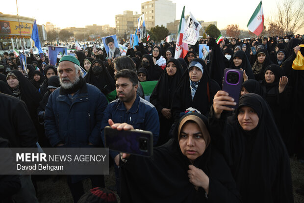 Pro-Islamic Establishment rally by people in Mashhad