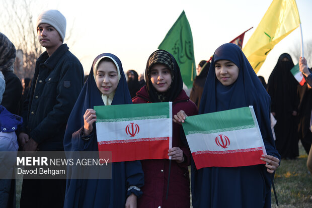 Pro-Islamic Establishment rally by people in Mashhad