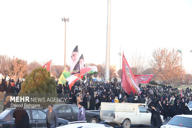 Pro-Islamic Establishment rally by people in Mashhad