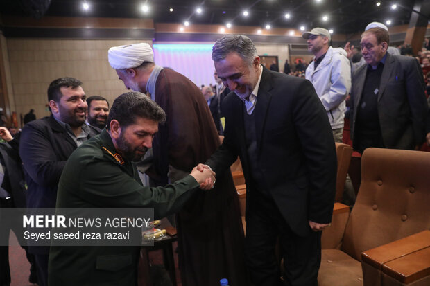 دومین کنگره سرداران و 700 شهید منطقه 19 3