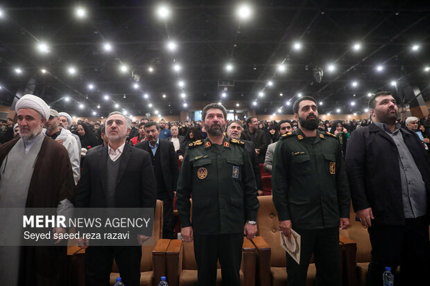 دومین کنگره سرداران و 700 شهید منطقه 19 6