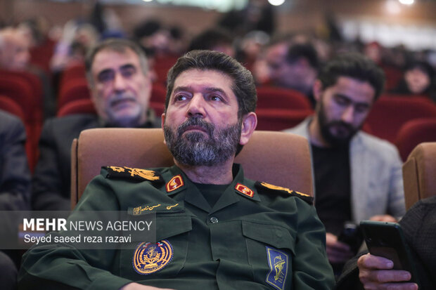 دومین کنگره سرداران و 700 شهید منطقه 19 7