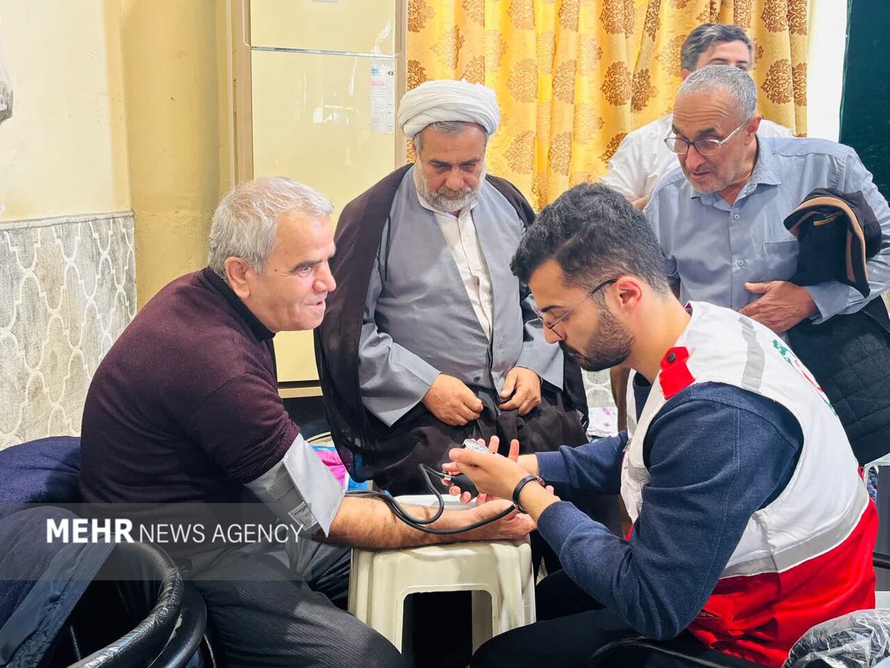 سلیمی: بیش از ۱۵ هزار معتکف گیلانی از خدمات هلال احمر بهرهمند شدند سلیمی: بیش از ۱۵ هزار معتکف گیلانی از خدمات هلال احمر بهرهمند شدند