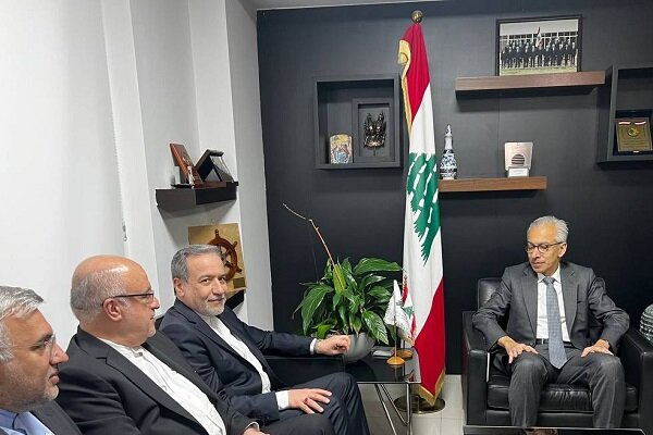 دیدار وزیر خارجه با وزیر اقتصاد لبنان