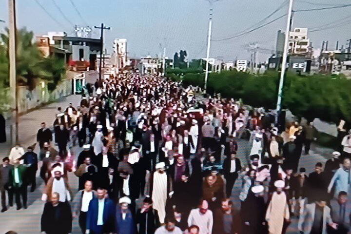 مسيرات حاشدة لاهالي مدينة اهواز لإدانة أعمال الشغب