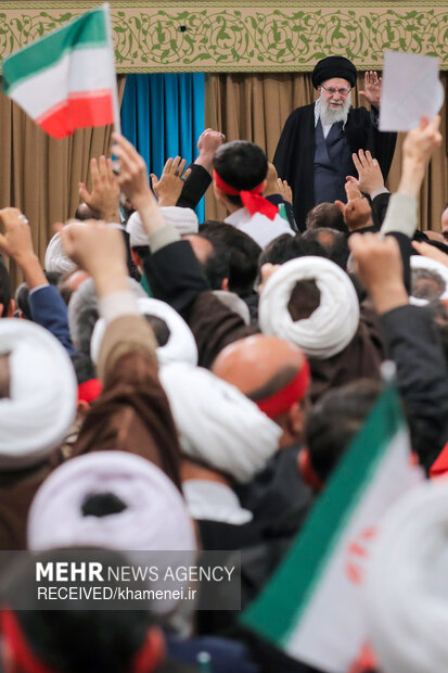دیدار مردم قم با رهبر معظم انقلاب اسلامی 2