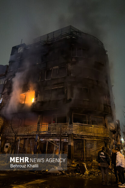 آتش اغتشاش به جان مردم