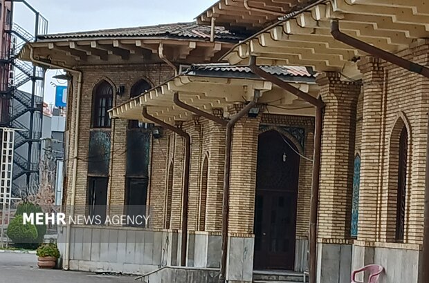 Grand Mosque in Rasht after arson attack by rioters