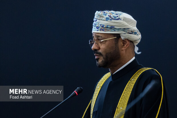 دیدار و کنفرانس خبری وزاری خارجه ایران و عمان