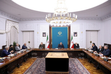 پزشکیان: رصد لحظه‌ای اجرای طرح اقتصادی تا ثبات کامل بازار ادامه یابد