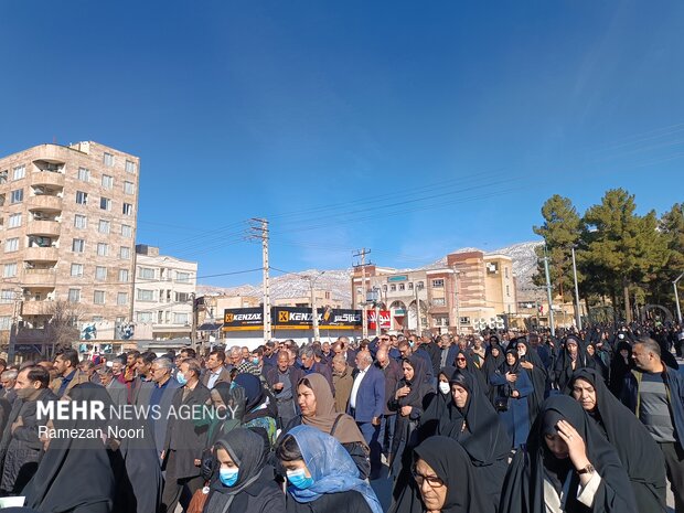 تشییع پیکر مطهر شهید «مهدی رحیمی» در ایلام