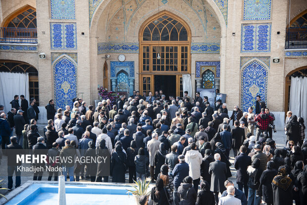 تشییع و خاکسپاری پیکر استاد «امیر هوشنگ جزی زاده» در اصفهان