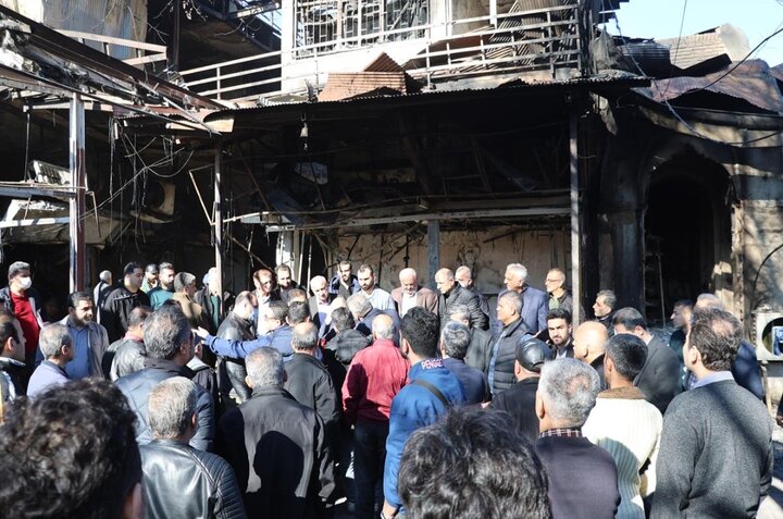 ارائه گزارشی از حریق عمدی بازار سنتی رشت به رئیس جمهور ارائه گزارشی از حریق عمدی بازار سنتی رشت به رئیس جمهور