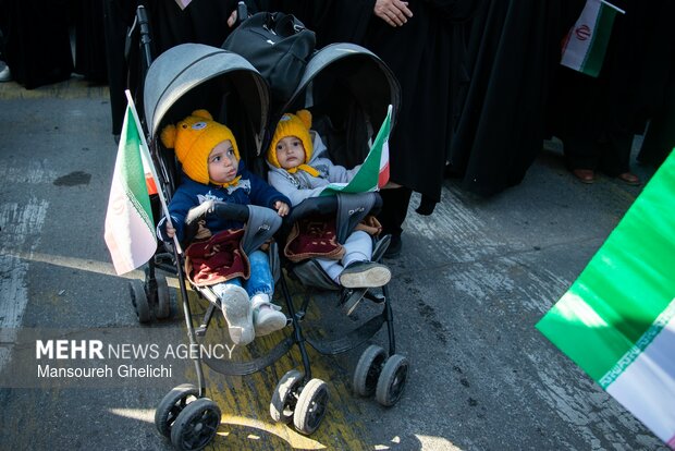 راهپیمایی اعلام انزجاز مردم استان سمنان از اغتشاشگران